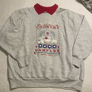 Woman’s Vintage Gopher Sport Crewneck Sweatshirt With Magenta collar